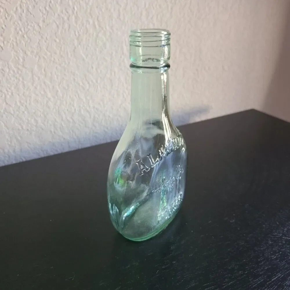 Vintage Almaden Vineyards Pony Green Glass Wine Bottle Embossed Grape Harvest 6o